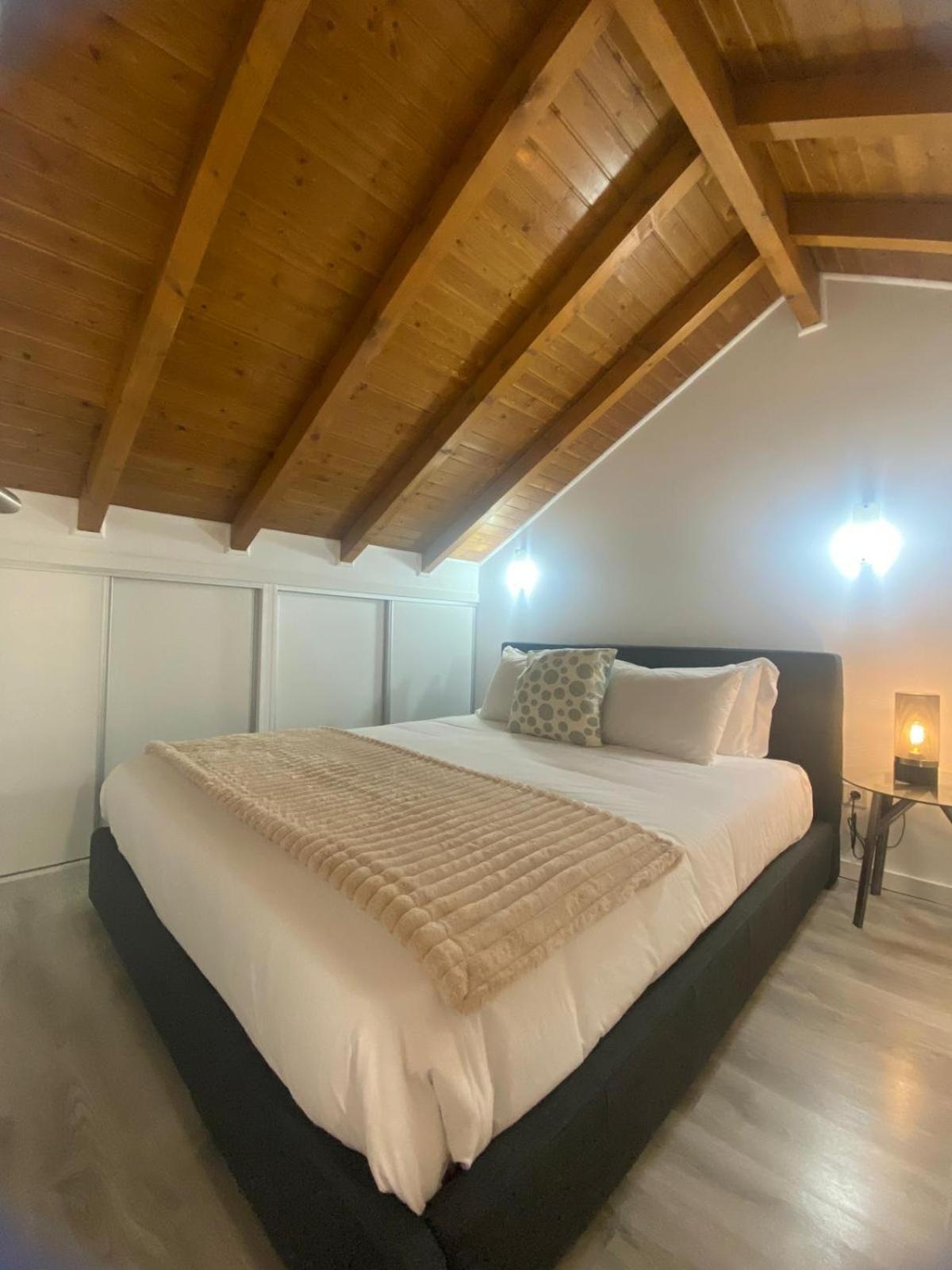 Porto Saldanha - 2X T2 Duplex Apartment Luaran gambar