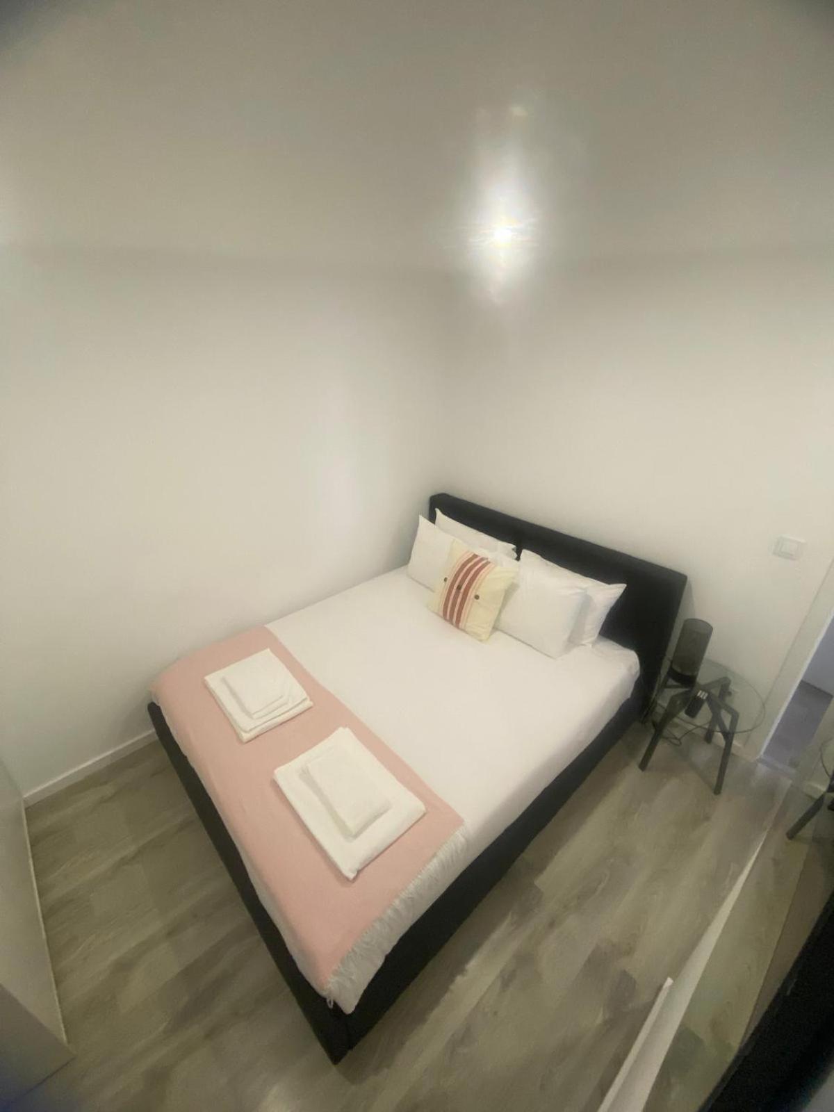Porto Saldanha - 2X T2 Duplex Apartment Luaran gambar